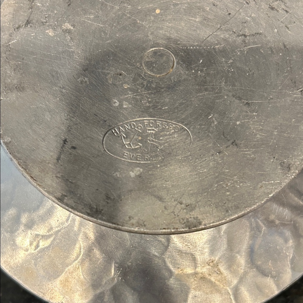Vgt Everlast hand forged aluminum Candle Holder. 5.5 inches - Picture 4 of 4